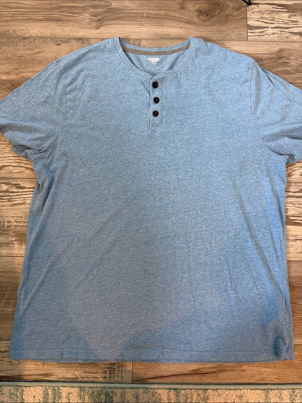 Old Navy soft washed short sleeve Henley